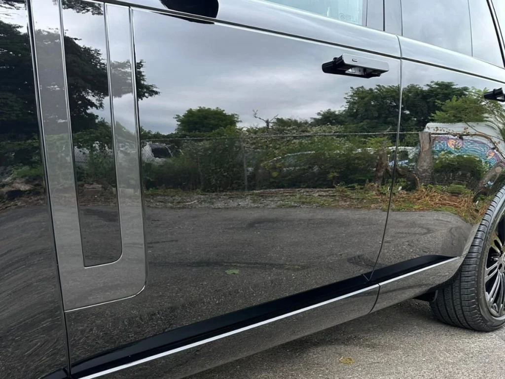 Expert Paintless Dent Repair